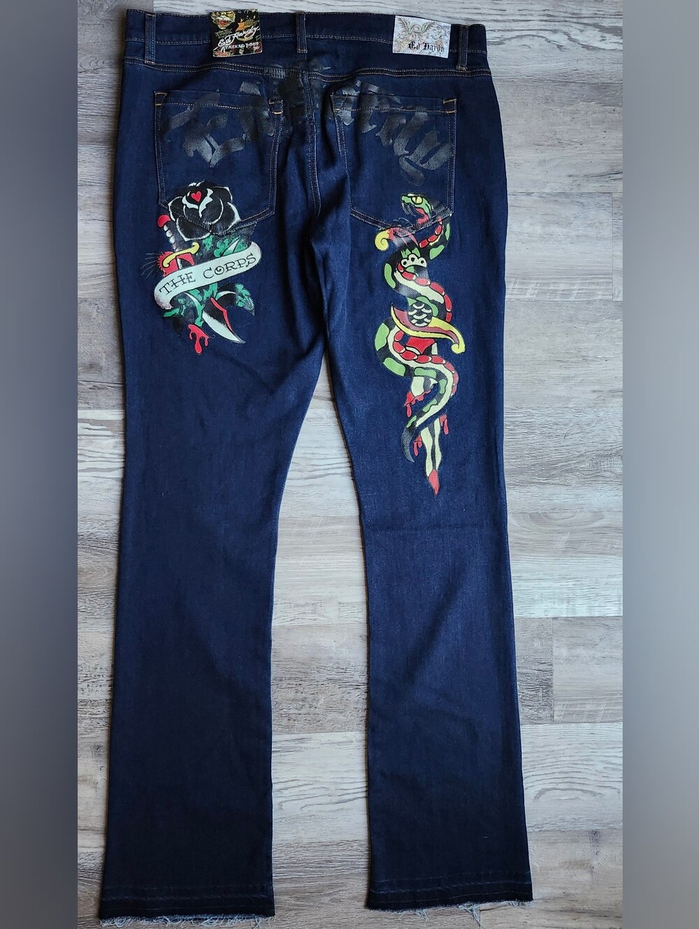 Ed Hardy by Christian Audigier Stacked Boot Jeans 36 Y2K Tattoo Dark Wash